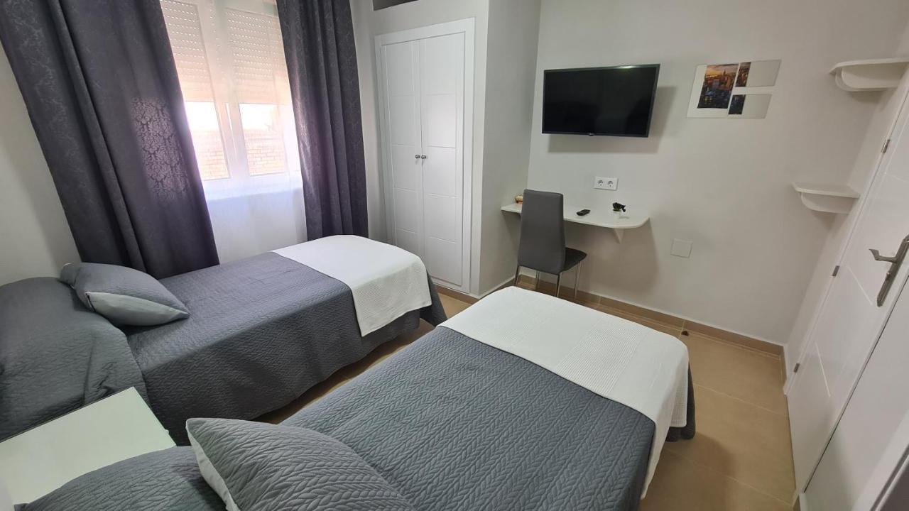 Hostal Malaga Arcos de la Frontera Εξωτερικό φωτογραφία