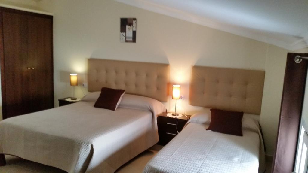 Hostal Malaga Arcos de la Frontera Εξωτερικό φωτογραφία
