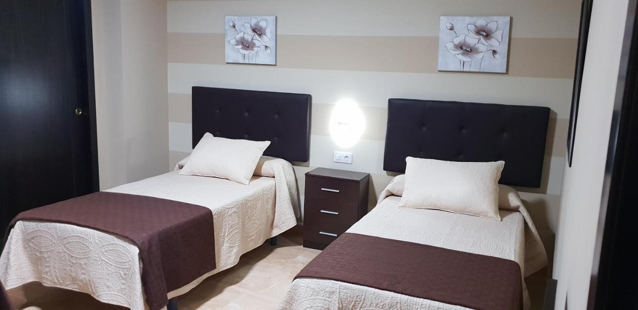 Hostal Malaga Arcos de la Frontera Εξωτερικό φωτογραφία